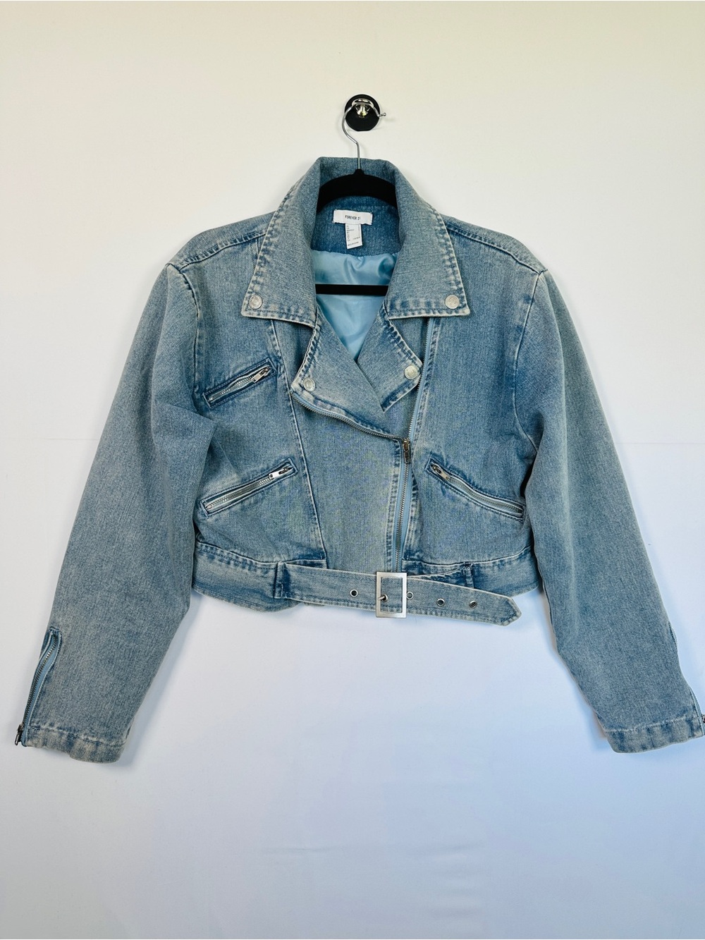 Forever 21 Light Wash Denim Cropped Moto Biker Jacket Size L